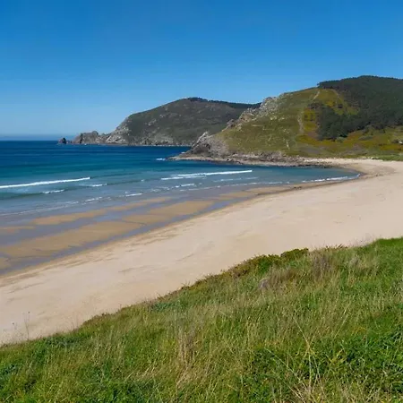 Playa Langosteira Con Jardin Daire *